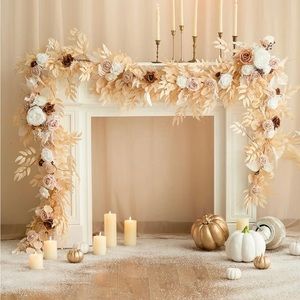 Ling's Moment Eucalyptus Garland with Flowers